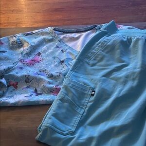 KOIO Butterfly Print Top and Light Blue Pants